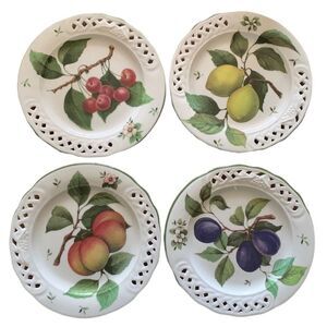 Brunelli of Italy Lattice Pierced Dessert Plates